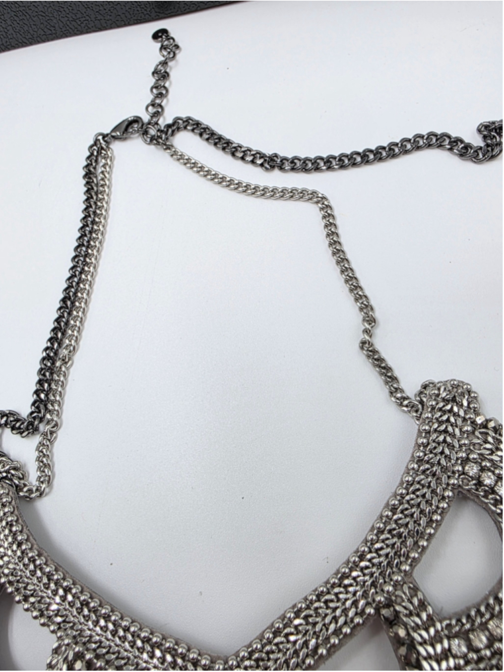 Stella & Dot Tallulah Statement Necklace Silver Tone Crystal Bib Necklace - Picture 6 of 9